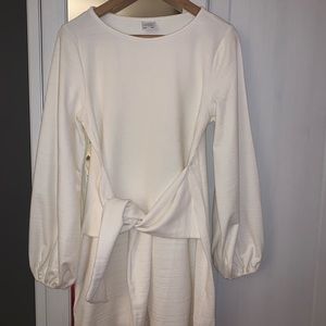 Cream long sleeve dress with tie